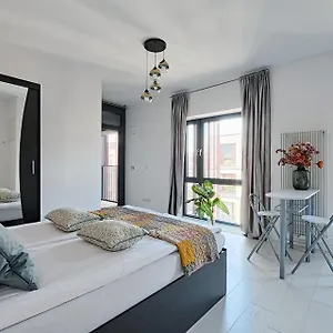 Urbannestgroup - Krochmalna 59 Apartament Warszawa